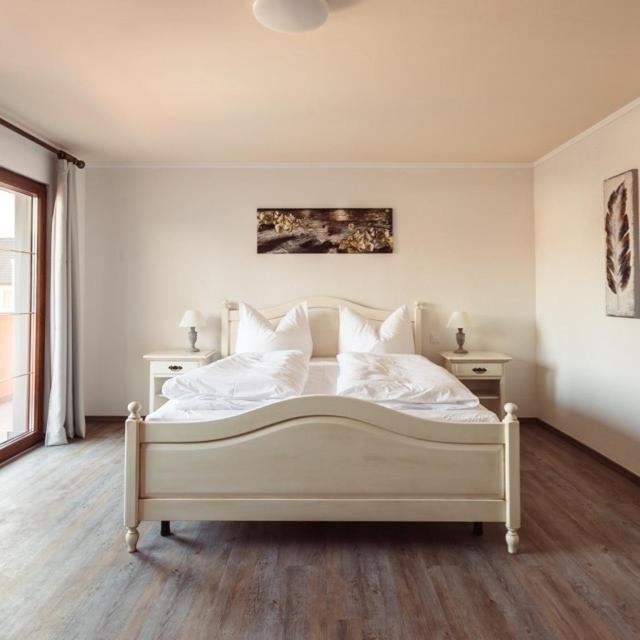 Hotel Roma Kehl ภายนอก รูปภาพ