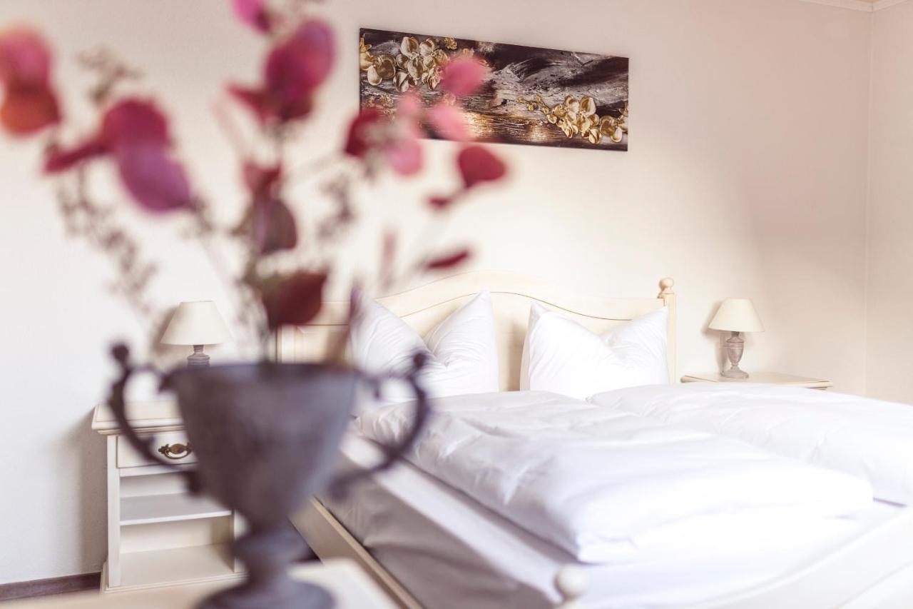 Hotel Roma Kehl ภายนอก รูปภาพ